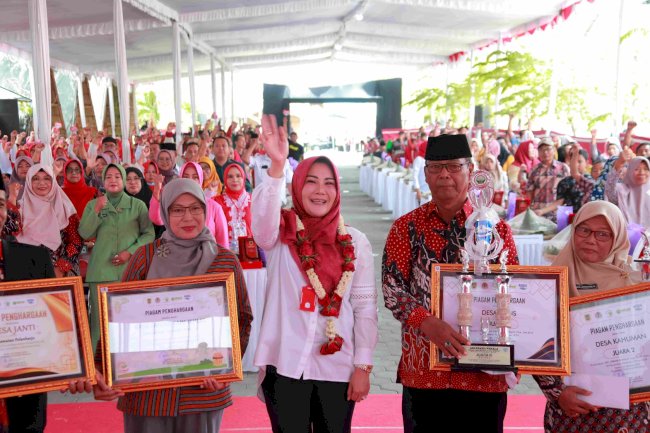 Bupati Klaten Sri Mulyani Pamitan di Sambang Warga Terakhir, Penuh Kebersamaan di Janti Park