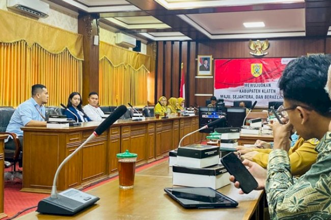 Dinas Pemberdayaan Masyarakat dan Desa Kabupaten Klaten Menghadiri Rapat Koordinasi Program Kerja TPAKD Tahun 2026