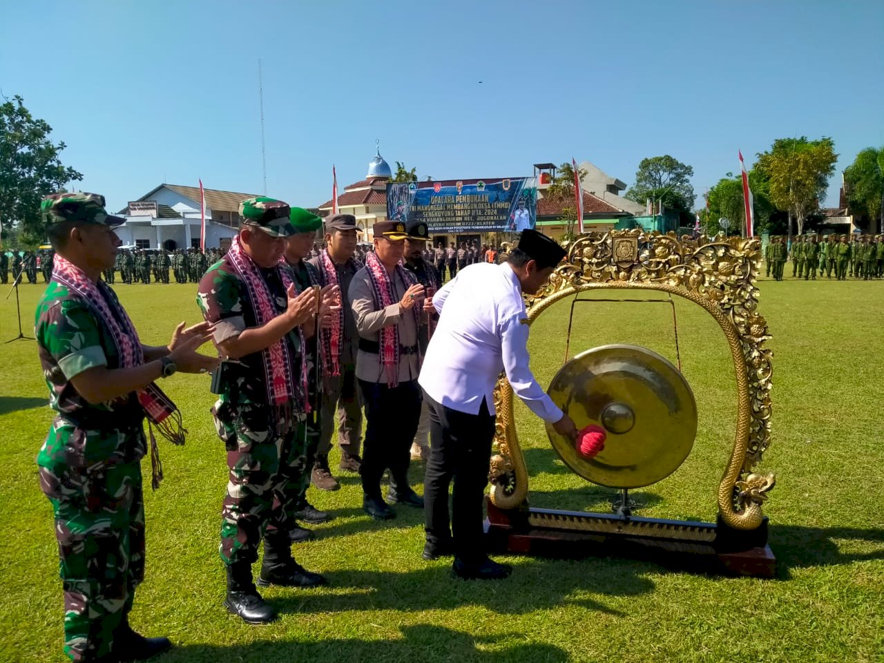 Upacara Pembukaan TNI Manunggal Membangun Desa (TMMD) Sengkuyung Tahap II TA. 2024 Desa Karangdukuh, Kec. Jogonalan, Kab. Klaten